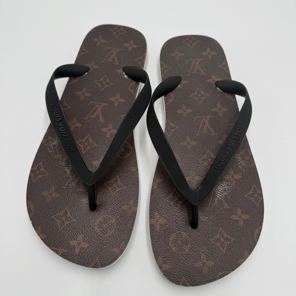 Louis Vuitton Monogram Canvas Flip Flops / Sandals – Brown & Black (Size 9) - Picture 2 of 5